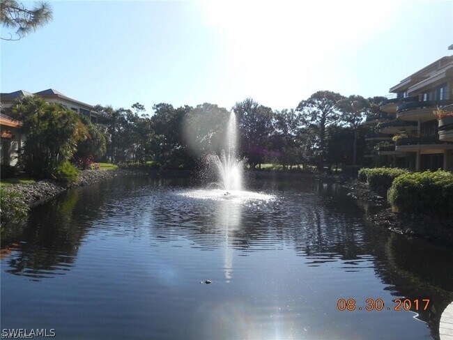 6770 Pelican Bay Blvd