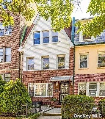 property at 21-49-49 28th St
