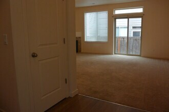 13106 NE 25th St in Vancouver, WA - Building Photo - Building Photo