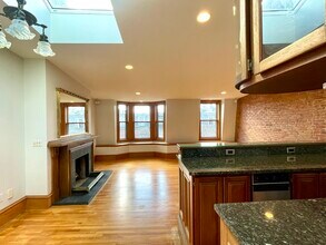 17 Holyoke St, Unit 5 in Boston, MA - Building Photo - Building Photo