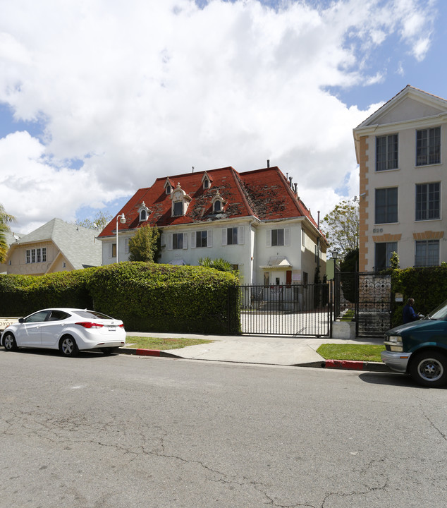 820 S Kenmore Ave in Los Angeles, CA - Building Photo