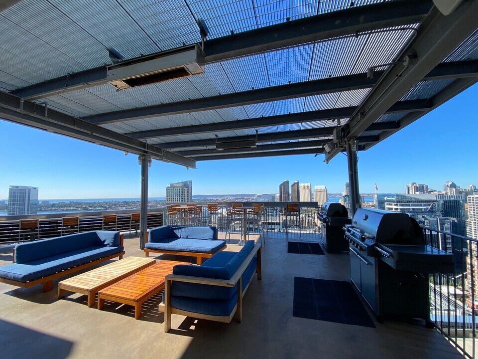 350 11th Ave, Unit 624 in San Diego, CA - Foto de edificio