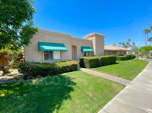 74475 Driftwood Dr in Palm Desert, CA - Building Photo - Building Photo