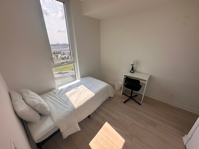 property at 30 Tretti Wy