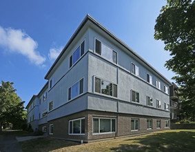 8792 Osler St in Vancouver, BC - Building Photo - Primary Photo