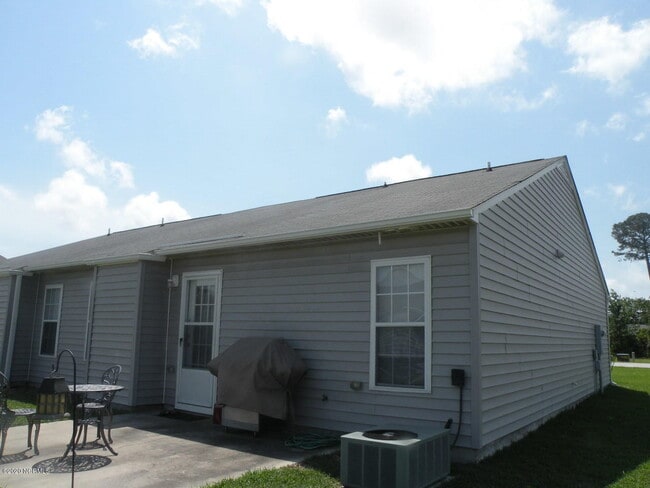 109 Jerrett Ln in Havelock, NC - Building Photo - Building Photo