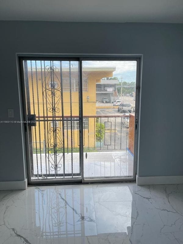 47 NW 47th Ave in Miami, FL - Building Photo - Building Photo