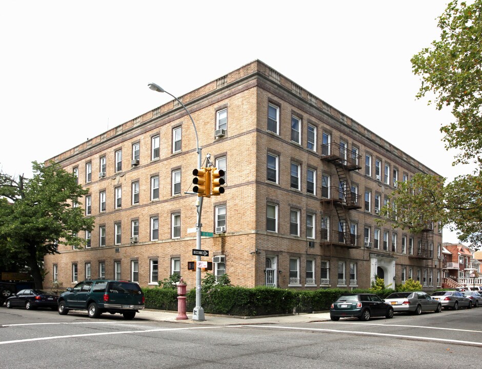 1878 84th St in Brooklyn, NY - Foto de edificio