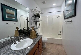 2444 E Del Mar Blvd in Pasadena, CA - Building Photo - Building Photo