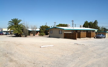 4713-4723 E 1st St in Tucson, AZ - Building Photo - Building Photo