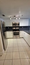 55 E 4th St in Hialeah, FL - Building Photo - Building Photo