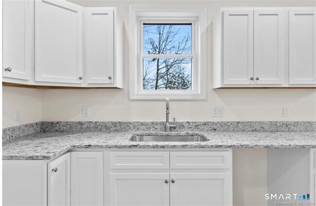 455 Sherman Ave in Hamden, CT - Building Photo - Building Photo