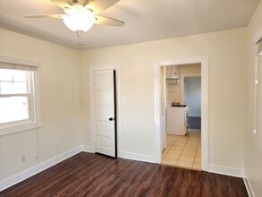 276 C Ave in Coronado, CA - Building Photo - Building Photo