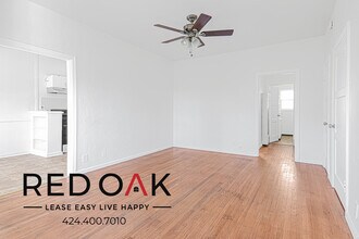 5830 La Mirada Ave in Los Angeles, CA - Building Photo - Building Photo