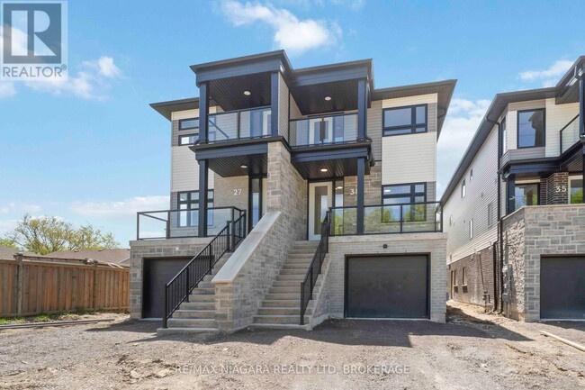 property at 31 Superior St