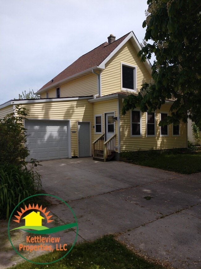 property at 1527 South 10th Street