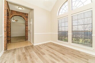 919 Walters Dr in Cedar Hill, TX - Building Photo - Building Photo