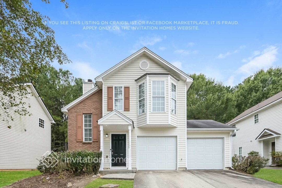 3727 Oakland Spring Ct in Snellville, GA - Building Photo