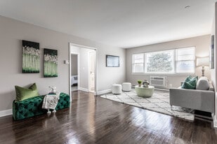 Toms River Apartments in Toms River, NJ - Building Photo