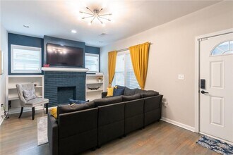 864 Dill Ave SW in Atlanta, GA - Building Photo - Building Photo