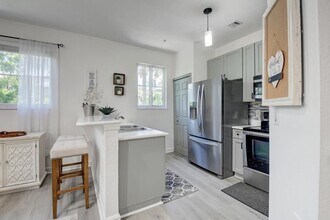 525 Bayfront Dr in Boynton Beach, FL - Building Photo - Building Photo