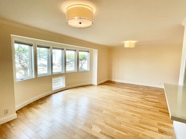 property at 762 Great Hwy