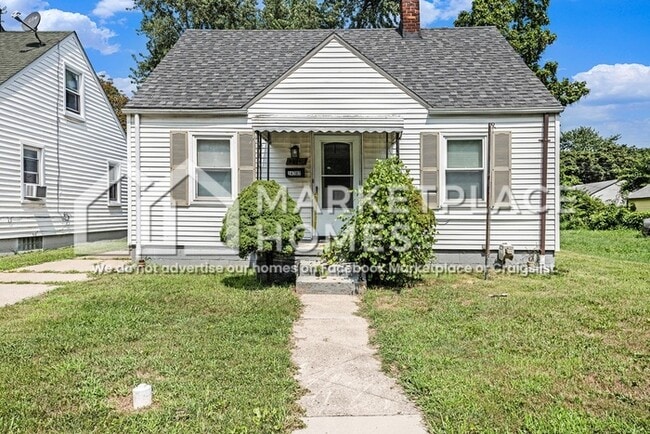property at 14707 Agnes Ave