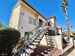 3681 Melonies Dr in Las Vegas, NV - Building Photo - Building Photo