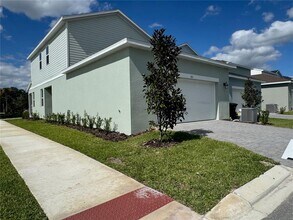 301 Platform Ln in Debary, FL - Building Photo - Building Photo