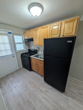 4000 Elmora Ave in Baltimore, MD - Building Photo - Building Photo