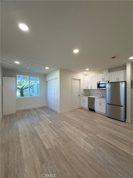 property at 27533 Pasatiempo