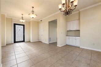 2700 S Everest Ave in Rogers, AR - Building Photo - Building Photo