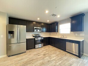 314 Rain Quail Wy in Henderson, NV - Building Photo - Building Photo