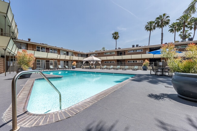 Terraces at South Pasadena Apartments