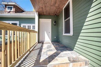 32 Pulaski St-Unit -3 in Stamford, CT - Building Photo - Building Photo