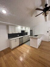 241 Maverick St, Unit #1 in Boston, MA - Building Photo - Building Photo
