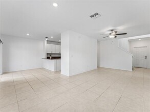 36403 Well Hill Wy in Zephyrhills, FL - Building Photo - Building Photo