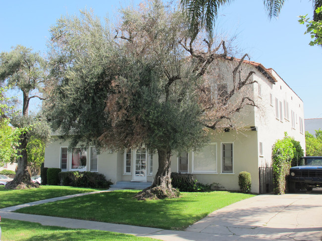 1500 S Wooster St in Los Angeles, CA - Building Photo - Building Photo