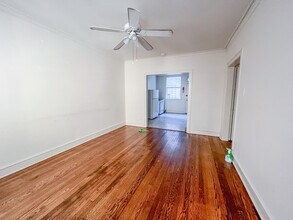 4905 N Glenwood Ave in Chicago, IL - Building Photo - Building Photo