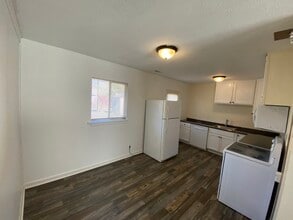 313 E Lyon St in Creedmoor, NC - Building Photo - Building Photo
