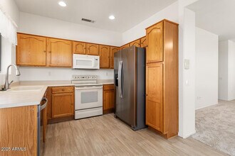 16115 W Acacia Ct in Surprise, AZ - Building Photo - Building Photo