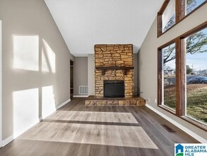 3031 Apple Valley Ln in Birmingham, AL - Building Photo - Building Photo