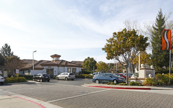 Stonegate in San Jose, CA - Building Photo - Building Photo