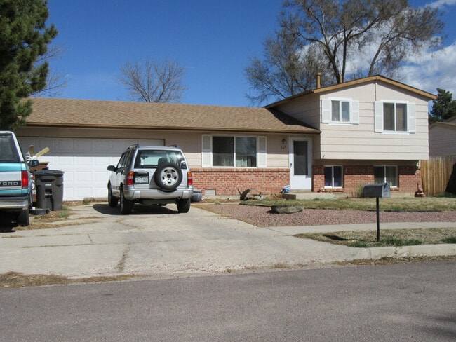 529 Corte Amino in Fountain, CO - Building Photo - Building Photo