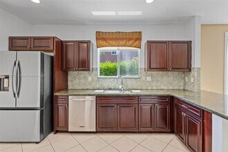 20530 NW 12th Ct in Miami Gardens, FL - Building Photo - Building Photo