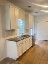 300 Kenai Dr in Kyle, TX - Building Photo - Building Photo