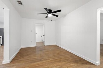 2634 Seevers Ave in Dallas, TX - Building Photo - Building Photo