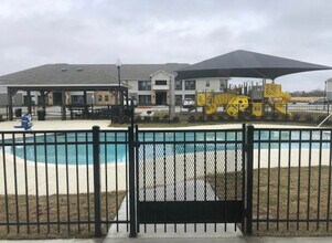 The Post Oak in Edna, TX - Building Photo - Building Photo