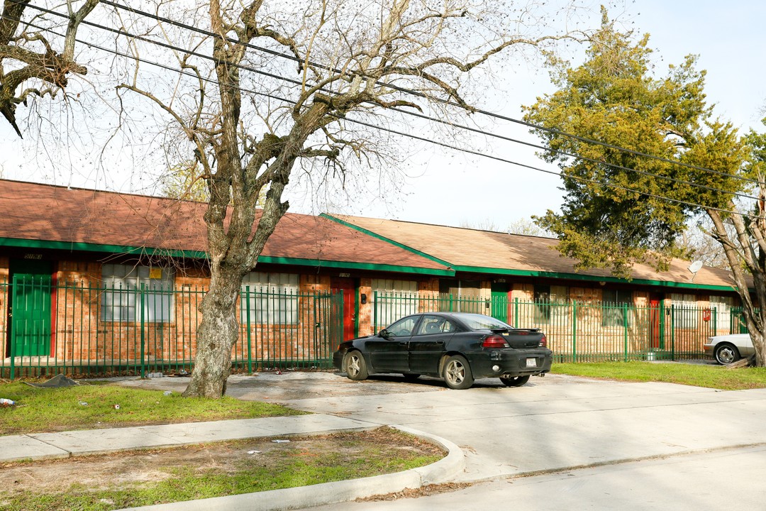 5117 Lavender St in Houston, TX - Foto de edificio
