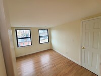 144 Beacon St, Unit #9 in Boston, MA - Foto de edificio - Building Photo